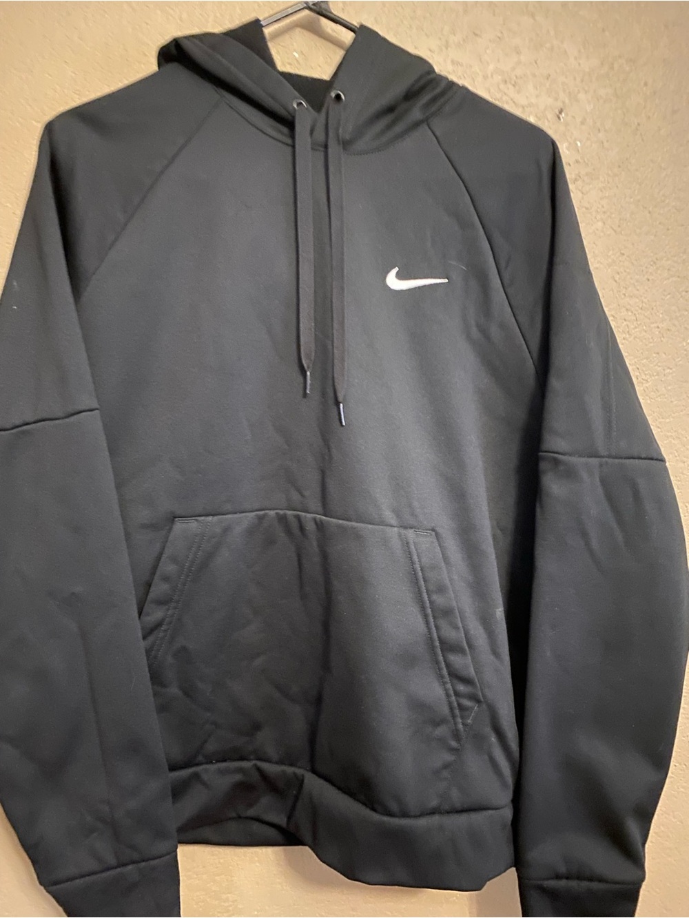 Nike Black Therma-Fit Hoodie with White Swoosh Logo Men Size Medium